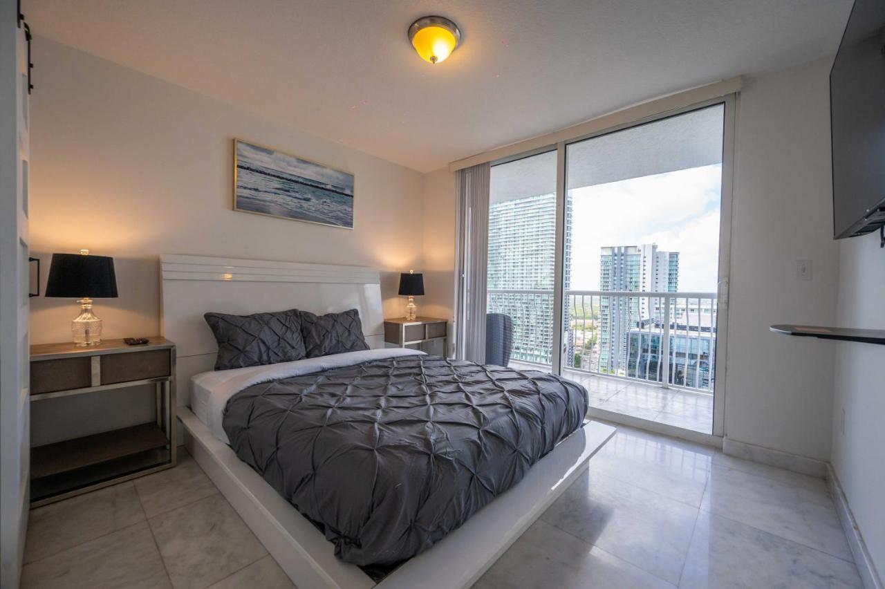 Luxury 2 Bedrooms Brickell Bay Apartment Майами Экстерьер фото